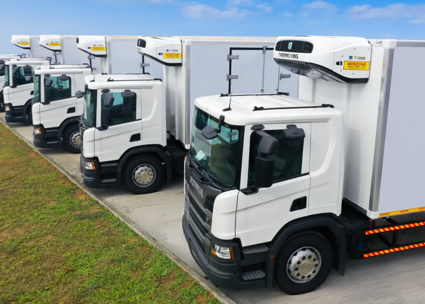 ฟลีตรถห้องเย็นติดตั้งเครื่องทำความเย็น Thermo King